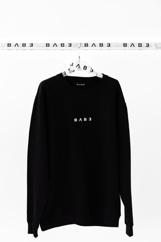 The nine crewneck black