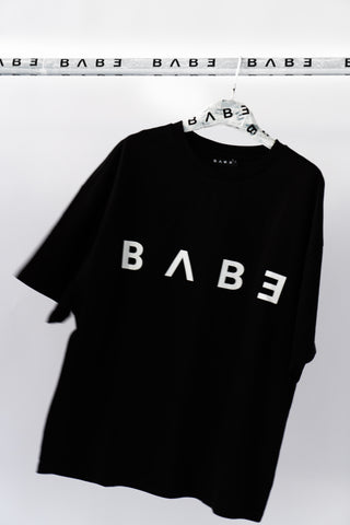 The label tee